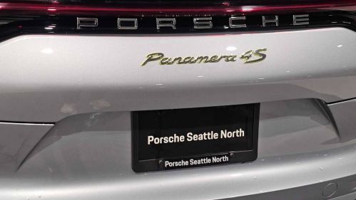 2023 Porsche Panamera WP0AK2A74PL132158