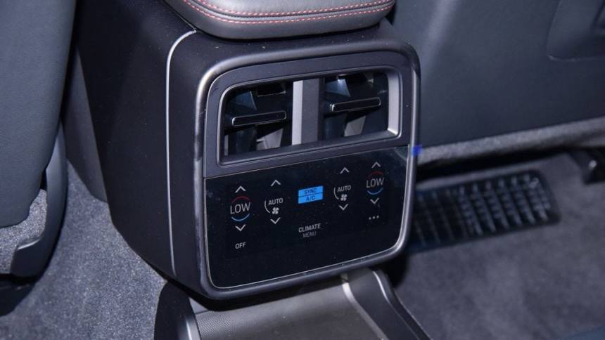 2023 Porsche Taycan - Images - 15