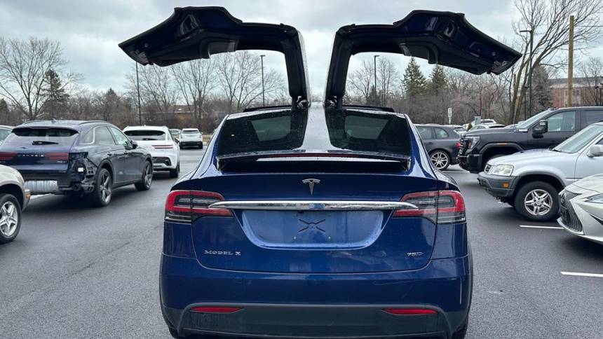 2017 Tesla Model X 5YJXCAE26HF048136