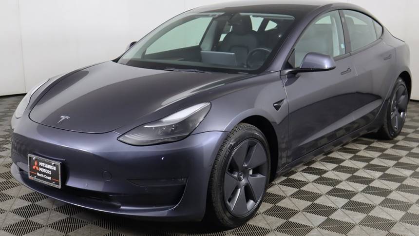 2022 Tesla Model 3 5YJ3E1EB8NF194428