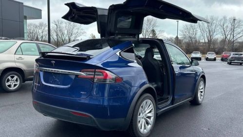 2017 Tesla Model X 5YJXCAE26HF048136