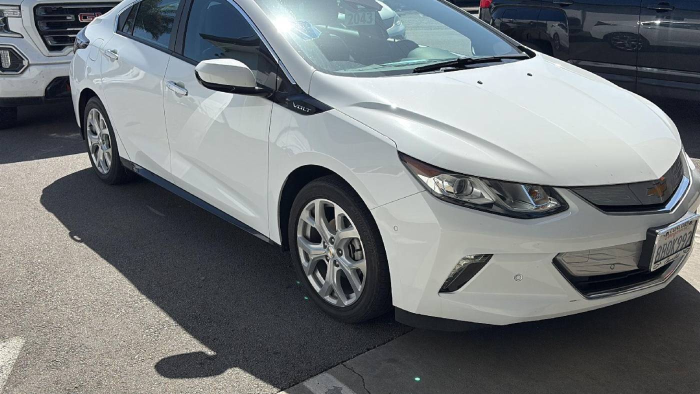 2018 Chevrolet VOLT 1G1RD6S51JU111361