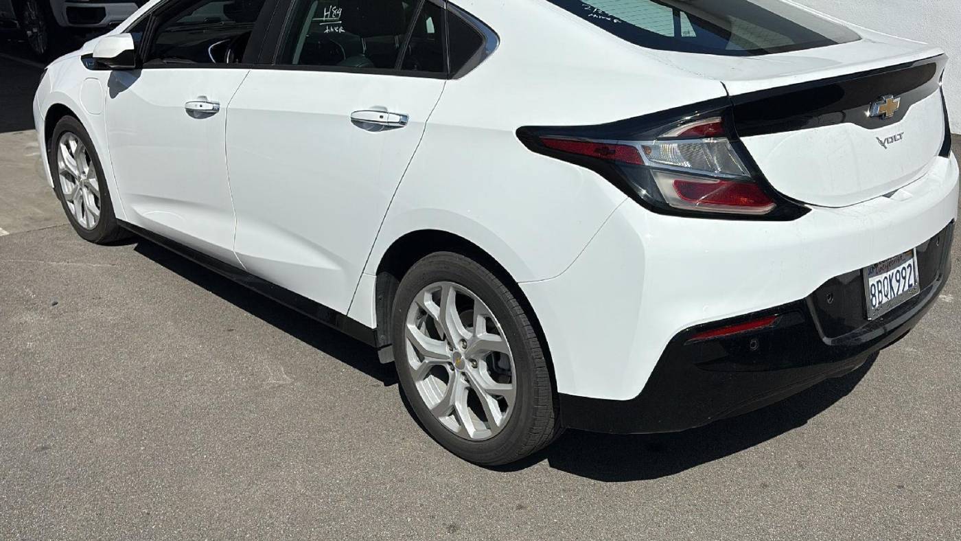 2018 Chevrolet VOLT 1G1RD6S51JU111361