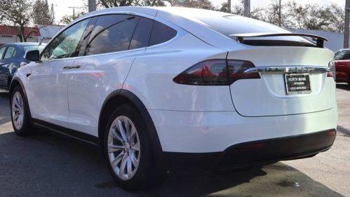 2020 Tesla Model X 5YJXCDE20LF300604