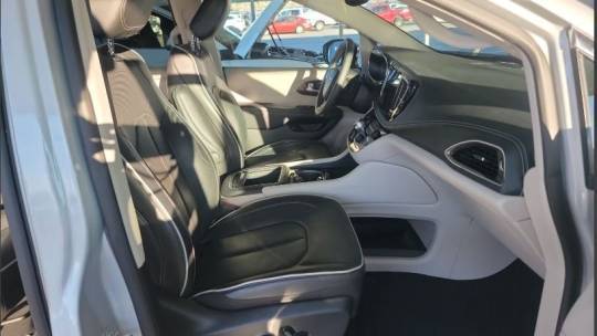 2023 Chrysler Pacifica 2C4RC1S78PR571038
