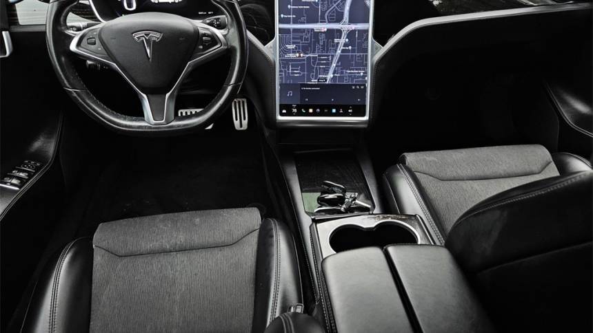 2018 Tesla Model S 5YJSA1E25JF244414