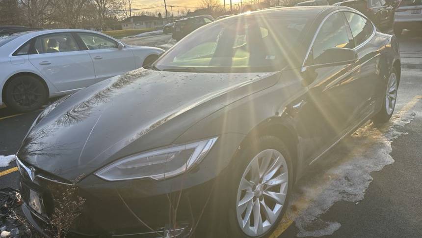 2018 Tesla Model S 5YJSA1E27JF268746