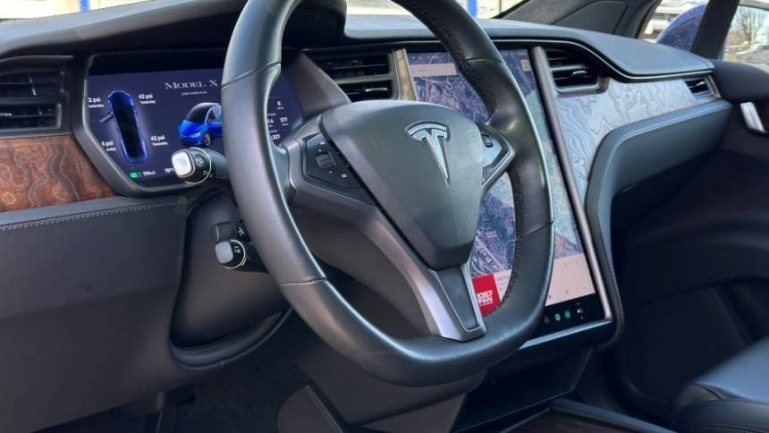 2021 Tesla Model X 5YJXCDE22MF319365