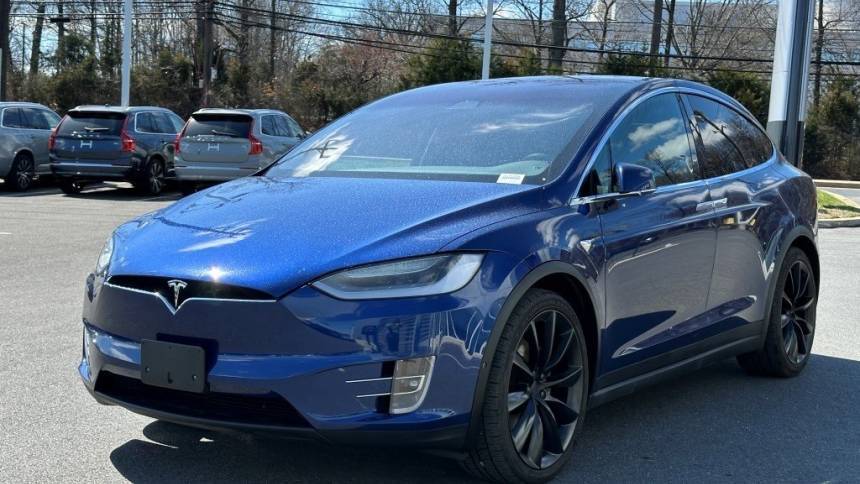 2021 Tesla Model X 5YJXCDE22MF319365