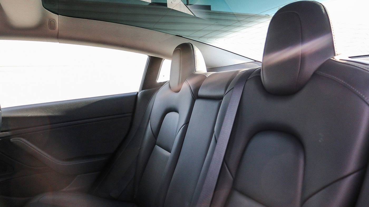 2019 Tesla Model 3 5YJ3E1EB7KF194450