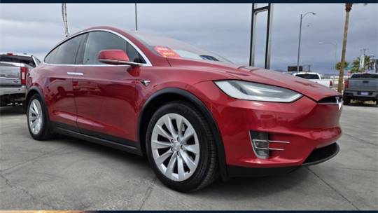 2017 Tesla Model X 5YJXCDE24HF055832