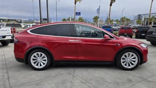 2017 Tesla Model X 5YJXCDE24HF055832