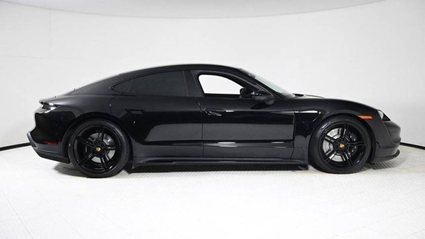 2024 Porsche Taycan - Images - 8