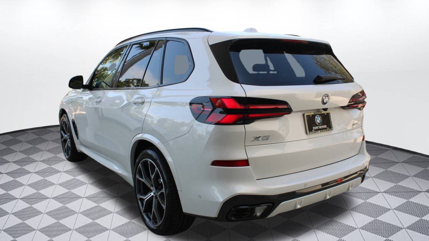 2025 BMW X5 5UX43EU00S9Z70542