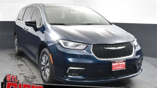 2025 Chrysler Pacifica 2C4RC1S73SR514495