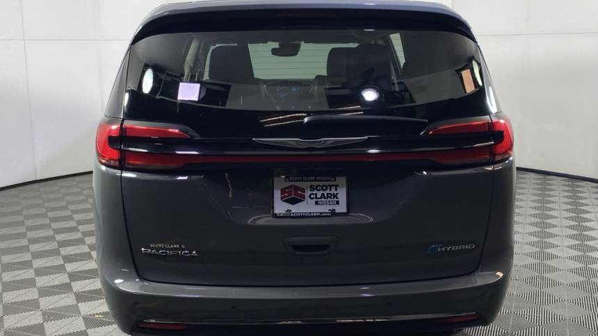 2022 Chrysler Pacifica 2C4RC1L74NR160943