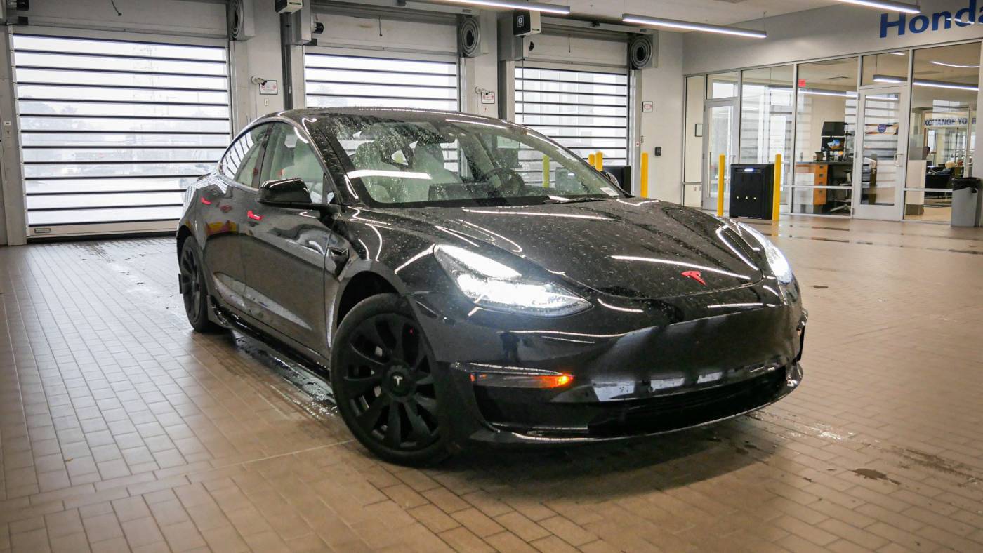 2022 Tesla Model 3 5YJ3E1EA7NF328983