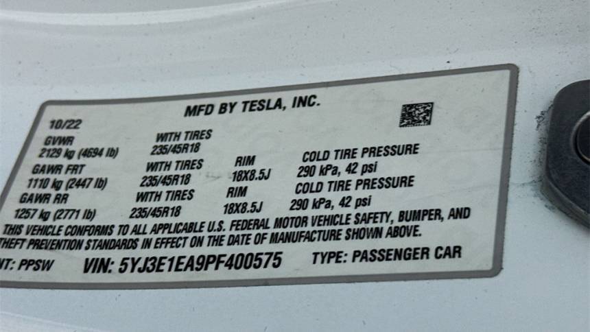 2023 Tesla Model 3 5YJ3E1EA9PF400575