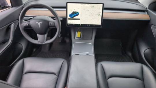 2021 Tesla Model Y 5YJYGDEE5MF140076