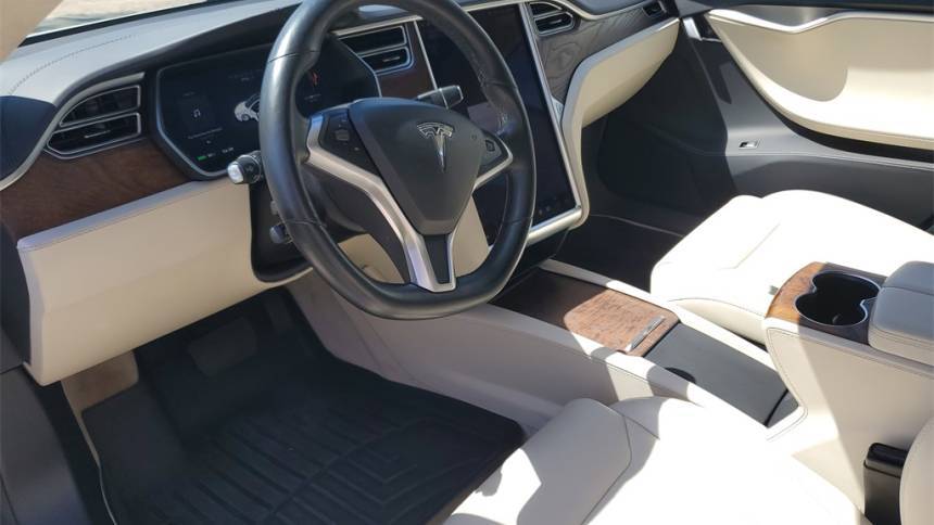 2017 Tesla Model S 5YJSA1E2XHF222371