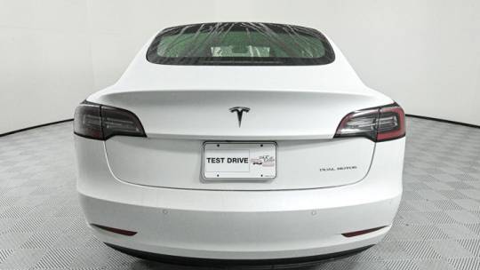 2021 Tesla Model 3 5YJ3E1EB4MF019611