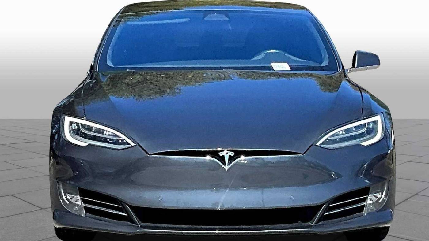 2017 Tesla Model S 5YJSA1E22HF192265