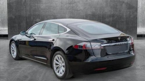 2019 Tesla Model S 5YJSA1E24KF311358