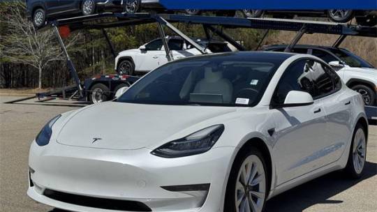 2022 Tesla Model 3 5YJ3E1EB8NF261903