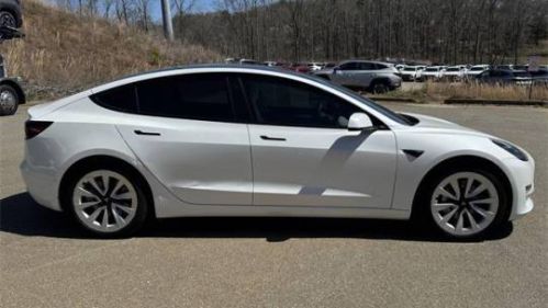 2022 Tesla Model 3 5YJ3E1EB8NF261903