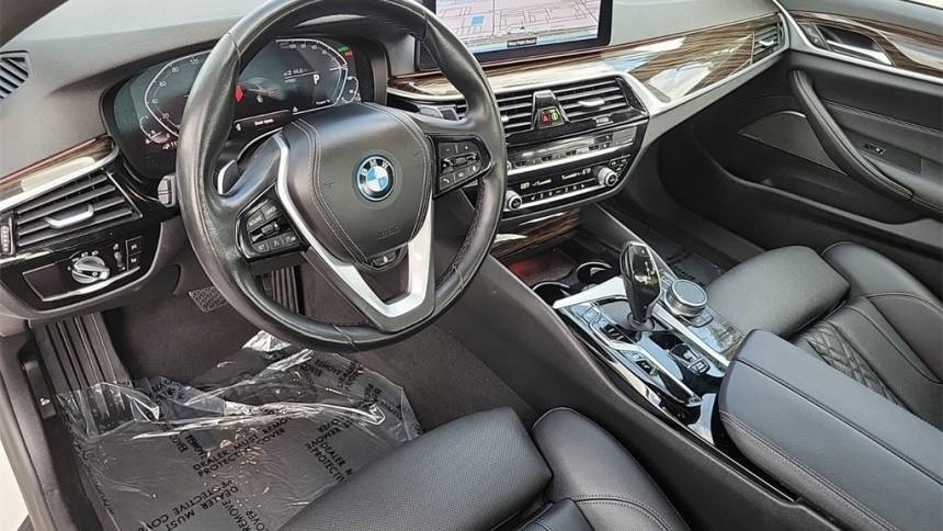 2023 BMW 5 Series WBA33AG04PCN69133