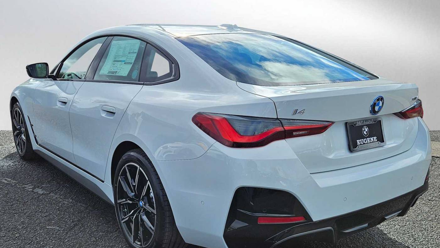 2025 BMW i4 WBY43HD00SFU49968
