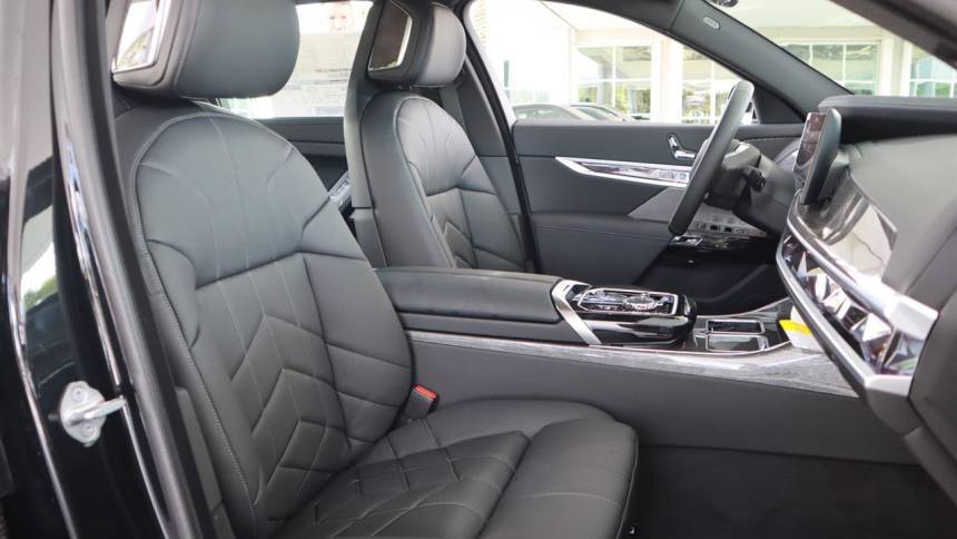 2024 BMW i7 WBY53EJ02RCP19432