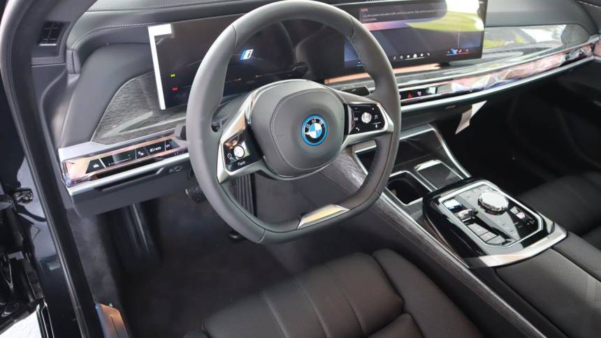 2024 BMW i7 WBY53EJ02RCP19432