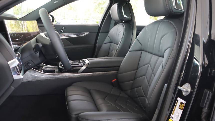 2024 BMW i7 WBY53EJ02RCP19432