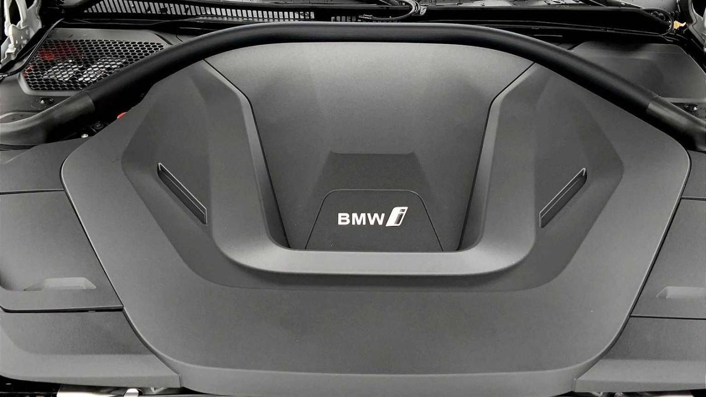 2025 BMW i4 WBY43HD00SFU20938