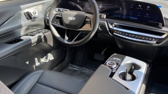 2024 Cadillac Lyriq - Images - 26