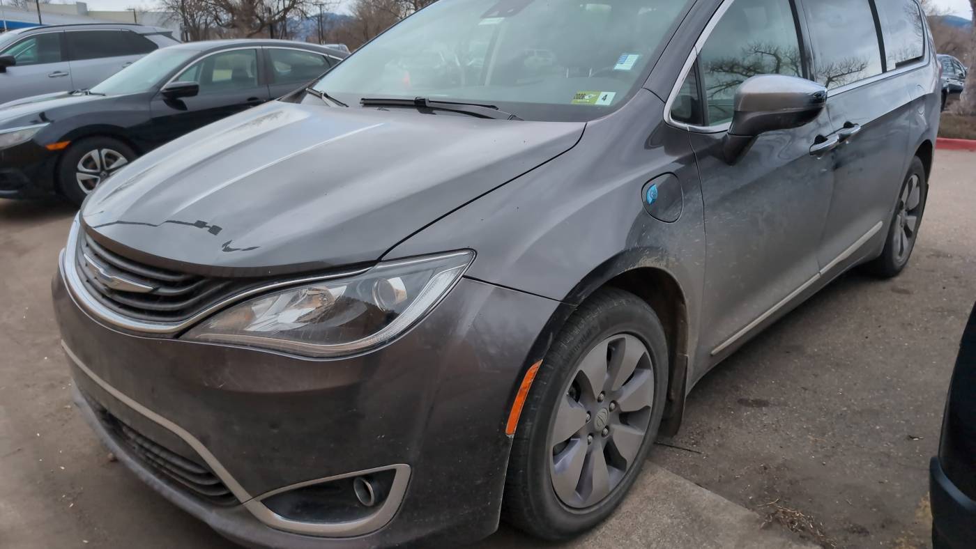 2019 Chrysler Pacifica 2C4RC1N75KR616831