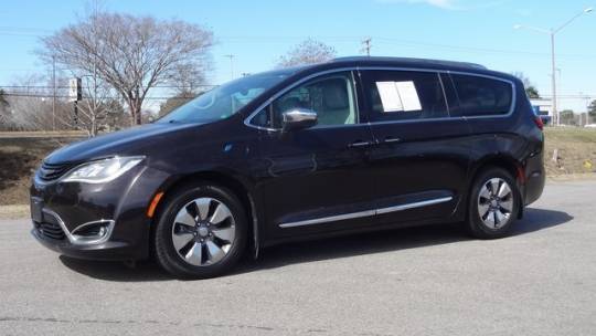 2018 Chrysler Pacifica 2C4RC1N7XJR144902