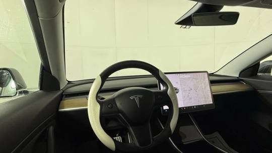 2020 Tesla Model 3 5YJ3E1EA7LF495518