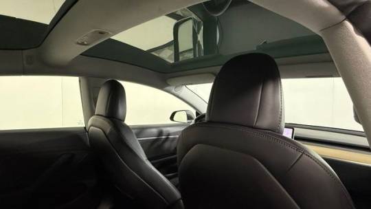 2020 Tesla Model 3 5YJ3E1EA7LF495518