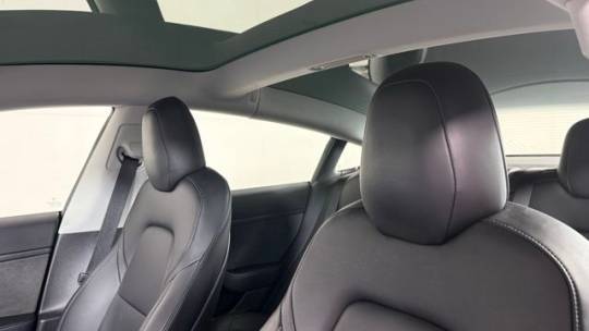 2020 Tesla Model 3 5YJ3E1EA7LF495518