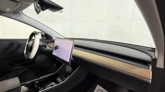 2020 Tesla Model 3 5YJ3E1EA7LF495518
