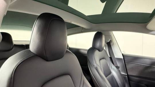 2020 Tesla Model 3 5YJ3E1EA7LF495518