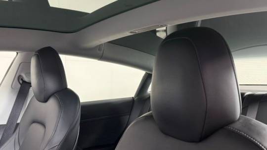 2020 Tesla Model 3 5YJ3E1EA7LF495518