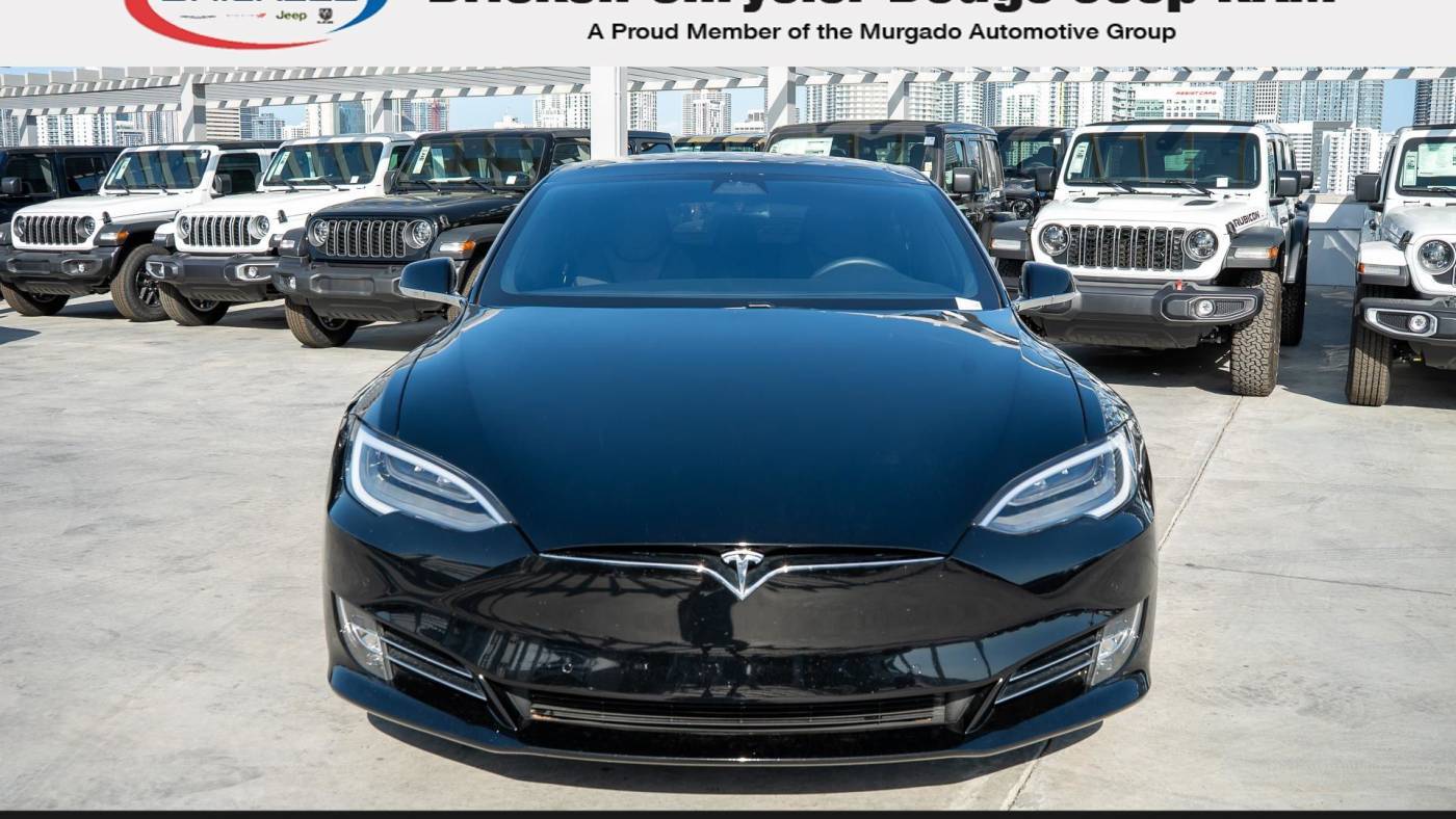 2019 Tesla Model S 5YJSA1E20KF300809