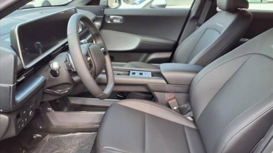 2025 Hyundai IONIQ 6 KMHM34AA4SA088745