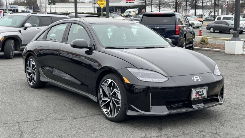 2025 Hyundai IONIQ 6 KMHM34AC4SA088570