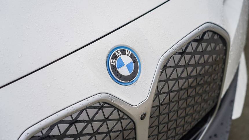 2025 BMW i4 WBY23HD07SFU22984