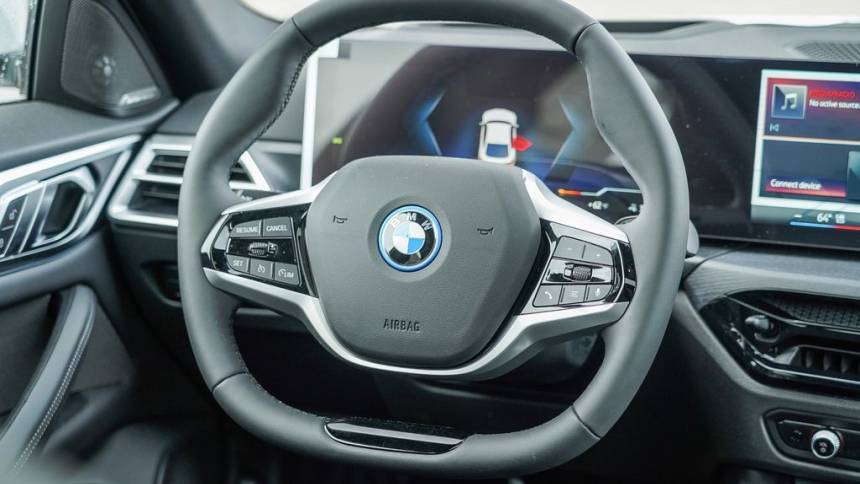 2025 BMW i4 WBY23HD07SFU22984