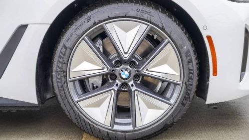 2025 BMW i4 WBY23HD07SFU22984